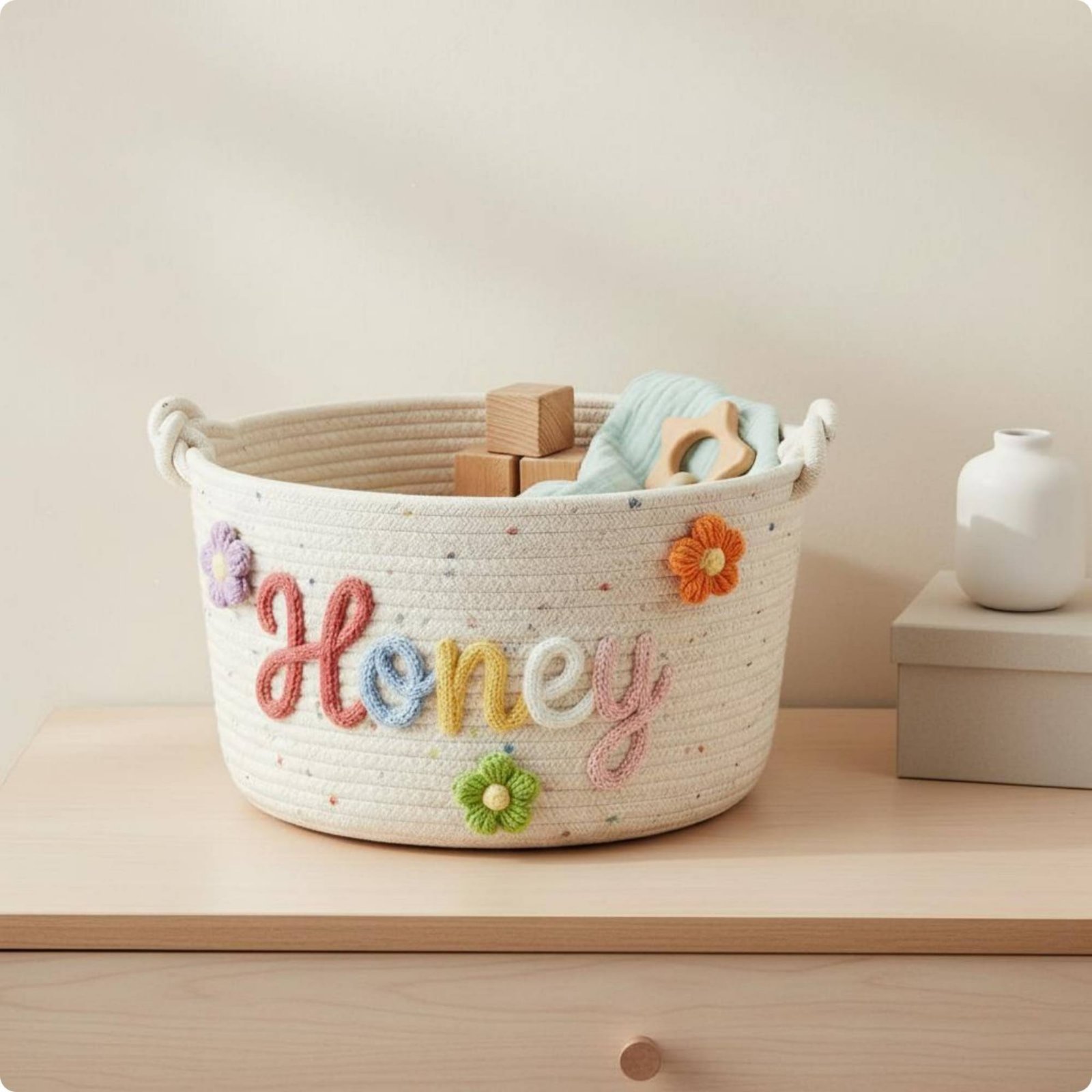 Embroidered Name Nursery Conta - Baby Nursery Basket recension och pris