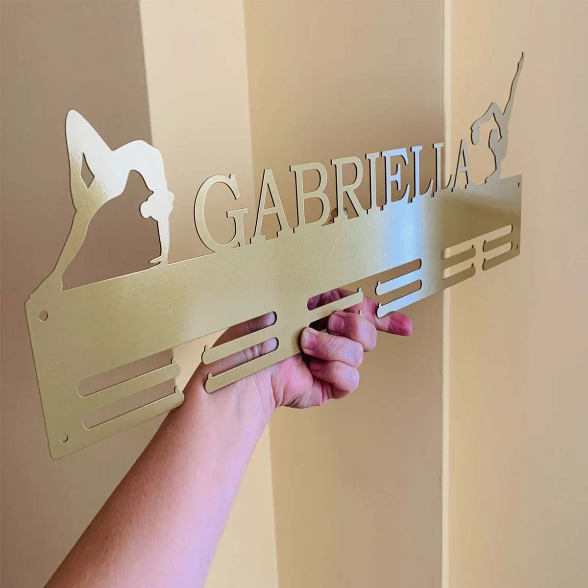 Custom Marathon Sports Metal M - Baby Nursery Ornaments recension och pris