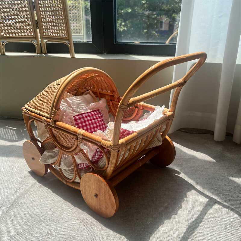 Woven Rattan Baby Stroller Vin - Baby Nursery Basket recension och pris