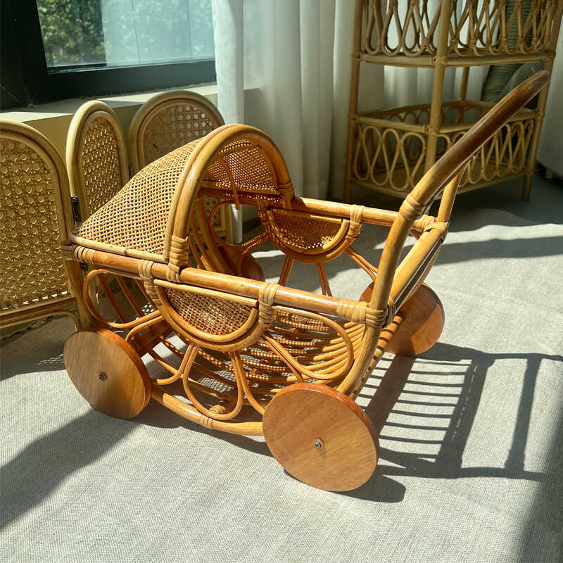Woven Rattan Baby Stroller Vin - Baby Nursery Basket recension och pris