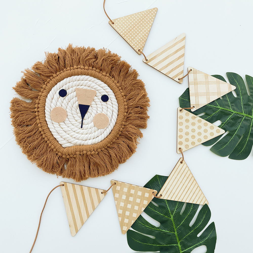 Nordic Wooden Triangle Flag Wa - Baby Nursery Hanging Decor recension och pris